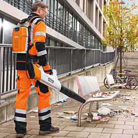 Stihl Akku-Blasgeräte BGA 100 Stihl Akku-Blasgeräte BGA 100