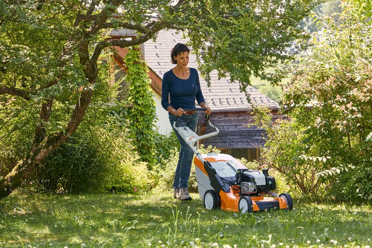STIHL Rasenmäher RM 650 V STIHL RM650V für große Rasenflächen