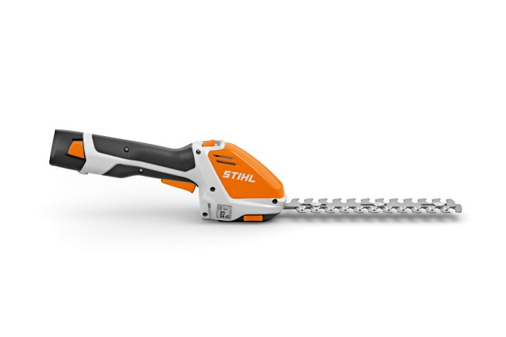 STIHL Akku-Heckenschere HSA 26, SET mit Akku und Ladegerät STIHL HSA 26 Akku-Heckenschere Set mit Akku