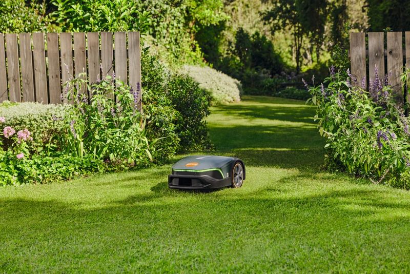 STIHL Mähroboter iMOW 7 EVO MÄHROBOTER IMOW® 7 EVO