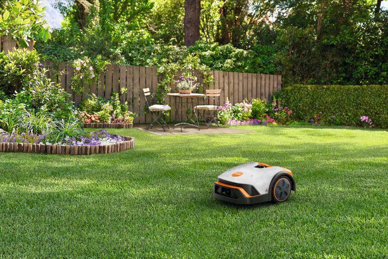 STIHL Mähroboter iMOW® 4 STIHL Mähroboter iMOW® 4