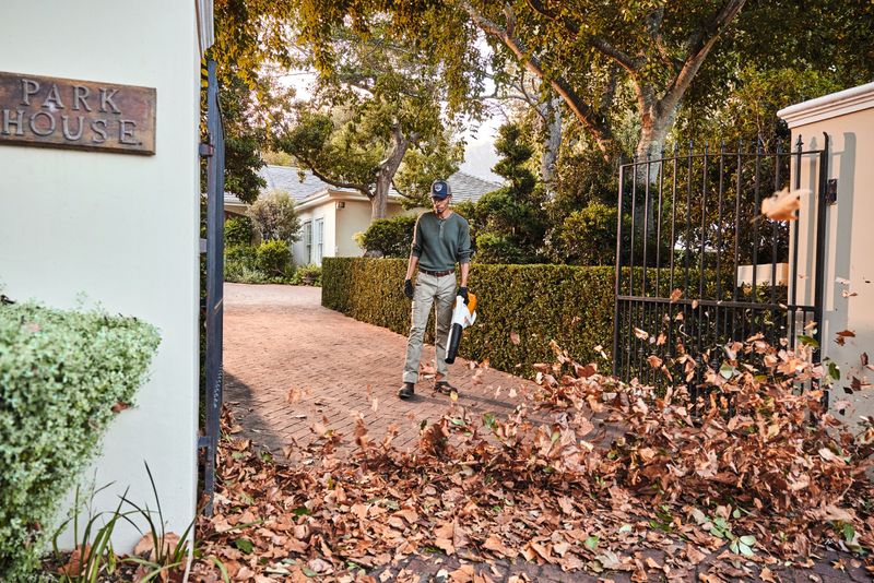 STIHL Blasgerät BGA 160, ohne Akku und Ladegerät STIHL Blasgerät BGA 160, ohne Akku und Ladegerät, BA090115900