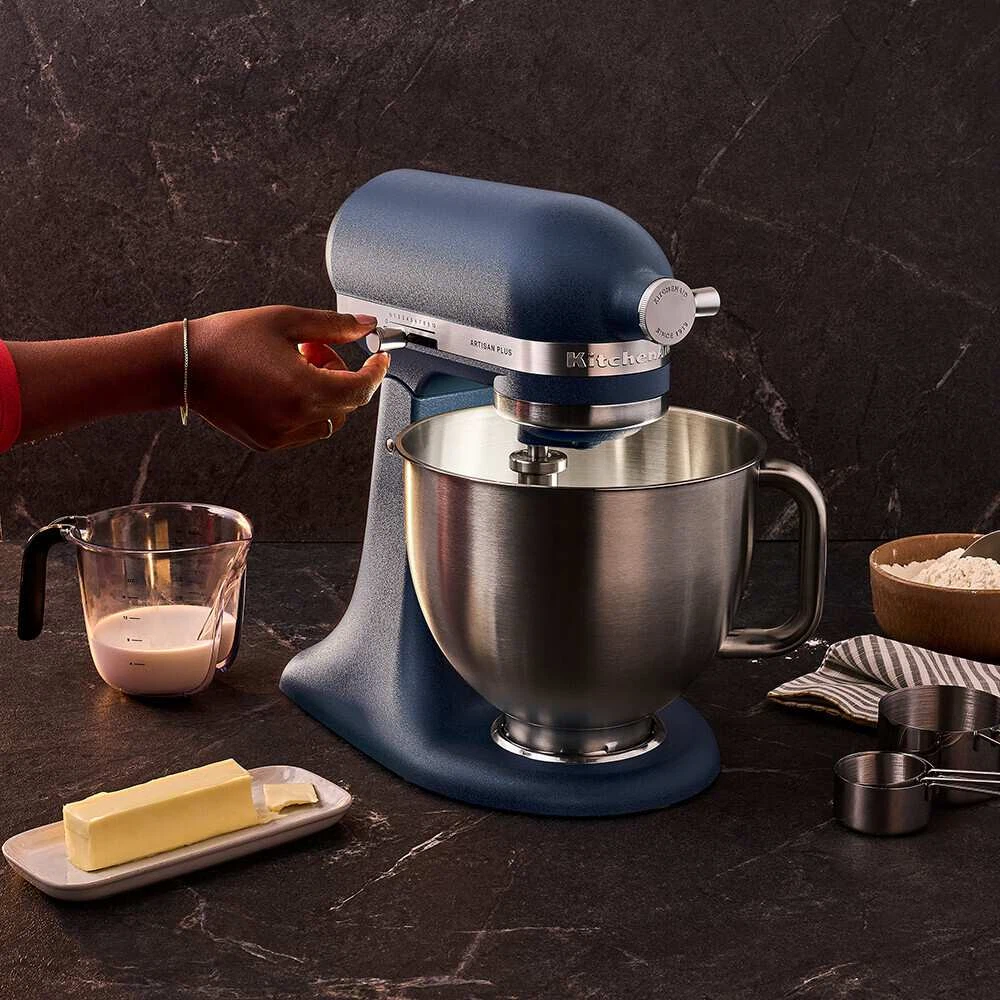 KitchenAid 4,7 L 5KSM50 Artisan Plus Küchenmaschine Pastalover mit 3-in-1 Nudelvorsatz-Wild Blueberry (Wilde Blaubeere)