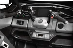 2010182db03.jpg