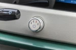 2010901db03.jpg