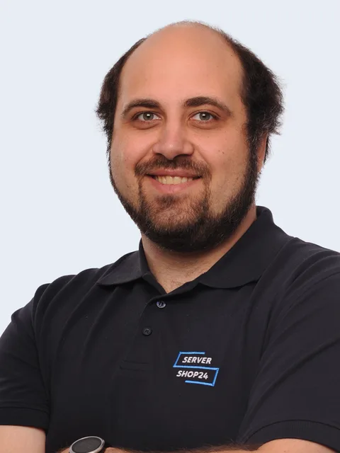 Julian, Server