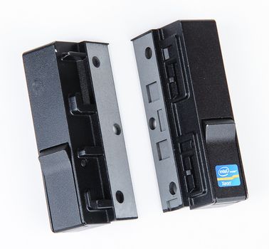 middle size zoom image