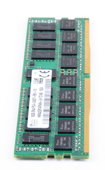 SK Hynix 16GB DDR4 RAM-Module | Servershop24