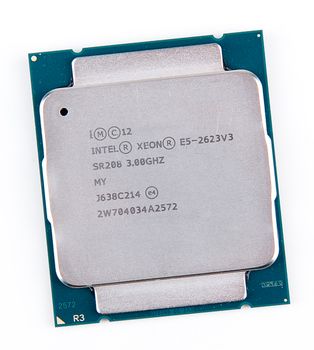 middle size zoom image