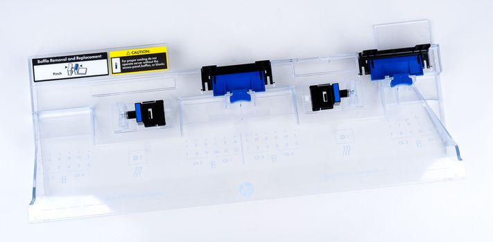 middle size zoom image