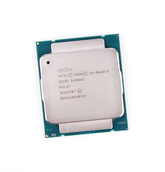 middle size zoom image