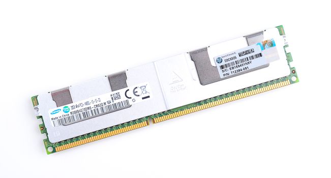 middle size zoom image