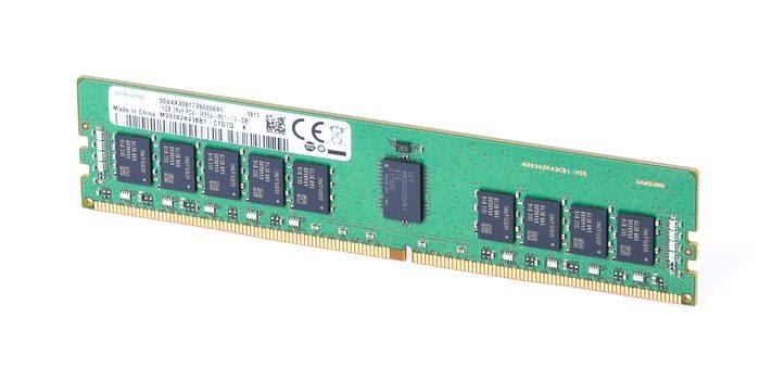middle size zoom image