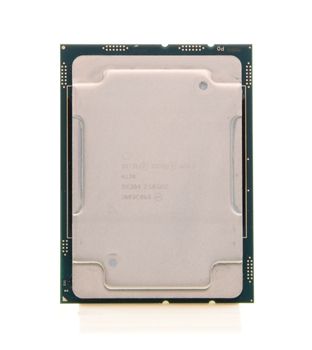 middle size zoom image