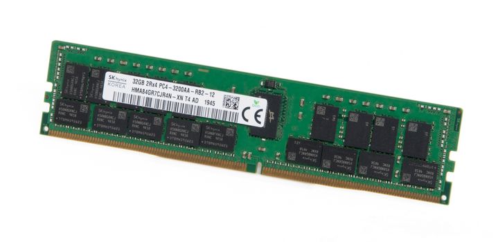 middle size zoom image