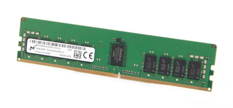 middle size zoom image