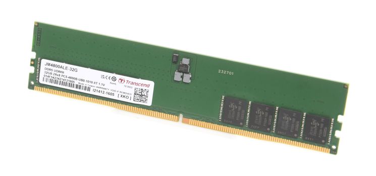 middle size zoom image