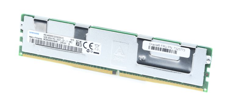 middle size zoom image