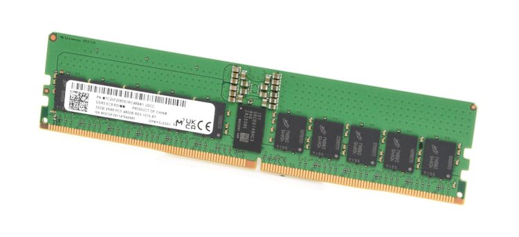middle size zoom image