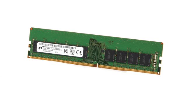 middle size zoom image