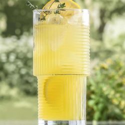 lifestyle-limonata-image.jpg lifestyle-limonata-image.jpg