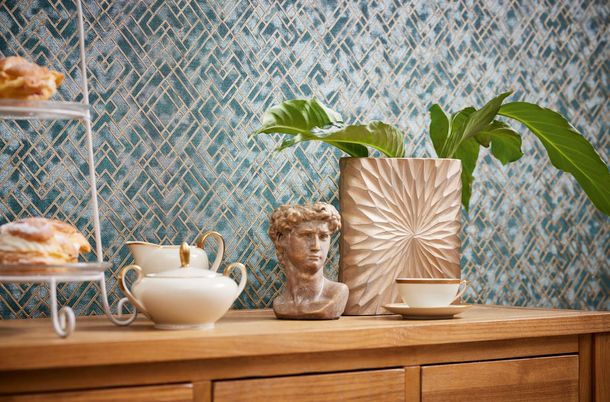 Non-woven Wallpaper Petrol Gold Graphic Metallic 38828-5