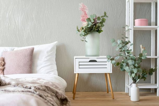 Non-woven wallpaper waves cream pearl metallic 82400