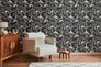 Vliestapete Tropisch Blätter Farne Schwarz Creme 39434-1 Wohnzimmer 1