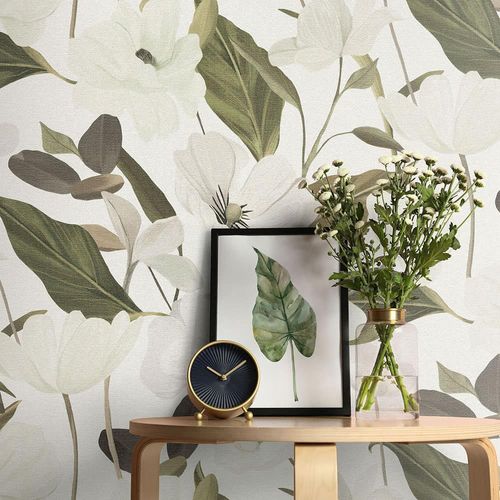 Non-woven wallpaper flowers vintage white cream 10508-26