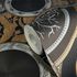 Vliestapete Versace Teller Schwarz Gold Metallic 79136-4 Detail 4