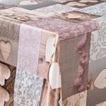 wachstuch-tischdecke-wachstischdecke-tisch-ecke-herze.jpg