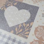 Herzen-Landhaus-Beige-Grau1.jpg