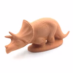 Triceratops terrakotta Dinosaurier Ton Aquarium Dekoration von vorne (Produktbild) Triceratops terrakotta Dinosaurier Ton Aquarium Dekoration von vorne (Produktbild)