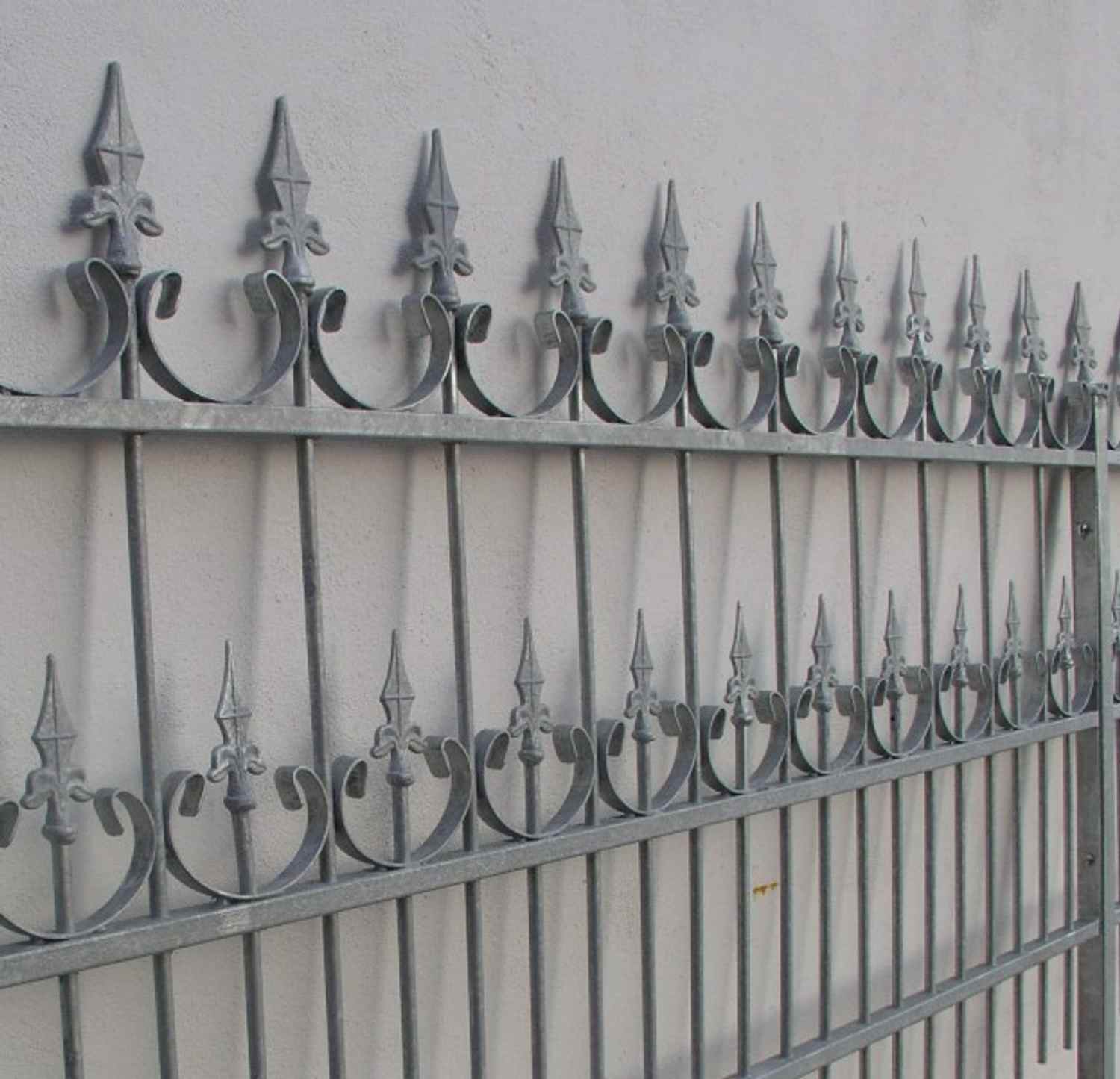 Gartenzaun Metall Schmiedeeisen Eisenzaun Zaun Zäune Roma-Z100/200 Feuer Verzinkt Gartenzaun Metall Schmiedeeisen Eisenzaun Zaun Zäune Roma-Z100/200 Feuer Verzinkt