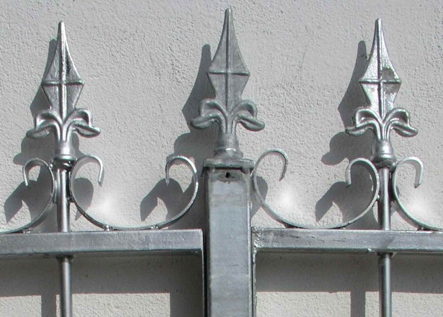 Gartenzaun Metall Schmiedeeisen Eisenzaun Zaun Amori-Z100/200 Feuer Verzinkt Gartenzaun Metall Schmiedeeisen Eisenzaun Zaun Amori-Z100/200 Feuer Verzinkt