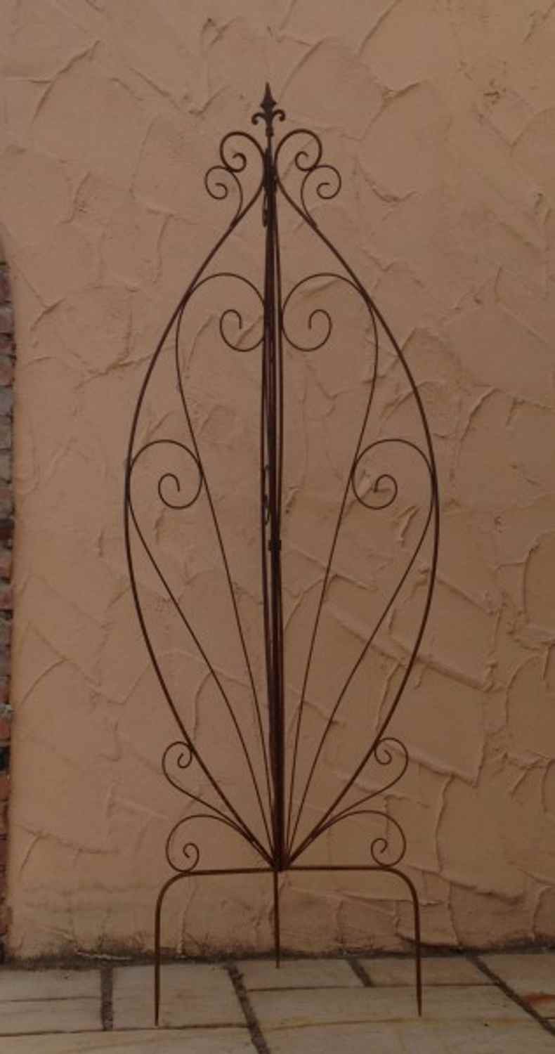 Landhaus Rankgitter Spalier Rankwand Obelisk Cervio Rost Clematis Kletterrose Landhaus Rankgitter Spalier Rankwand Obelisk Cervio Rost Clematis Kletterrose