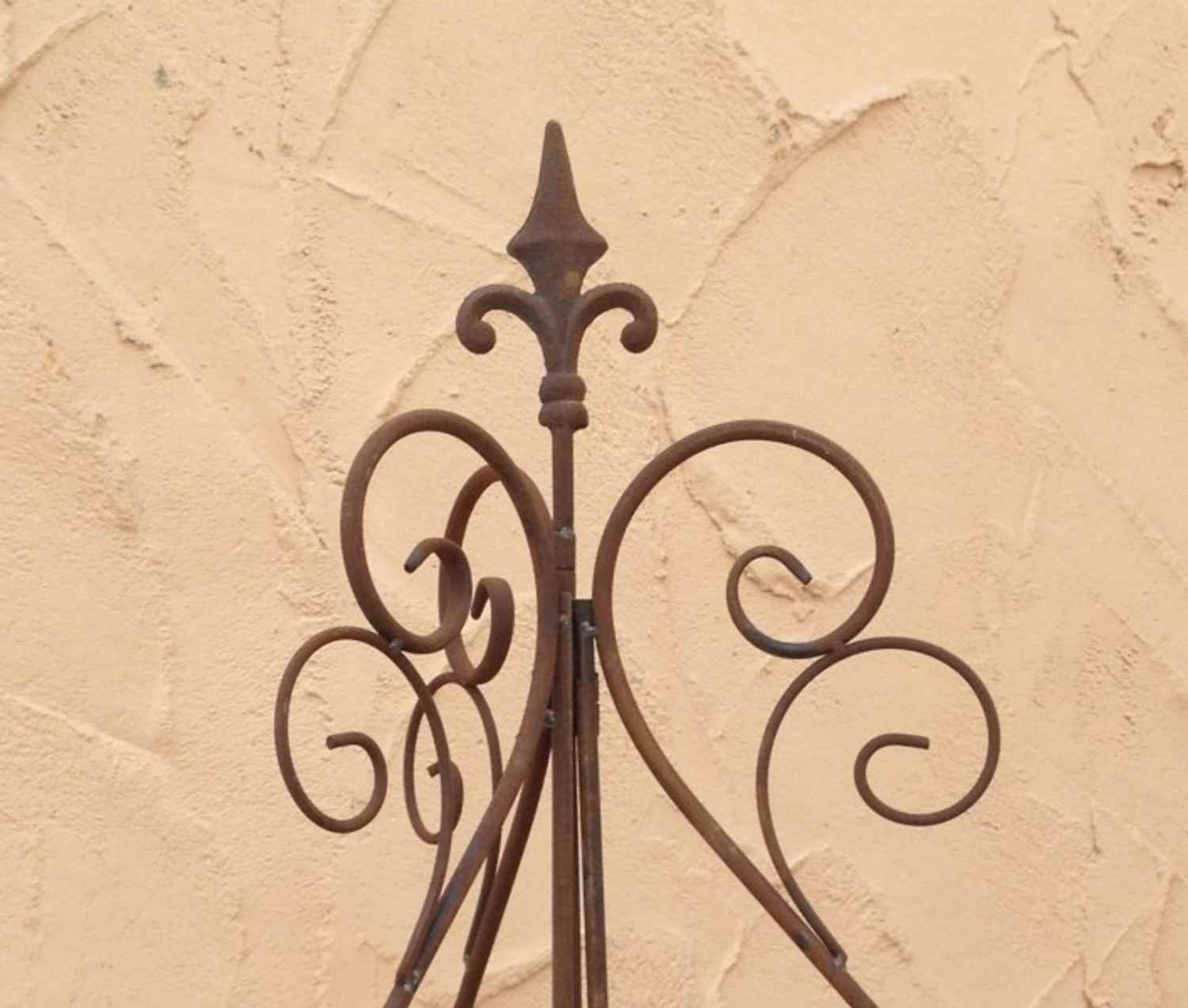 Landhaus Rankgitter Spalier Rankwand Obelisk Cervio Rost Clematis Kletterrose Landhaus Rankgitter Spalier Rankwand Obelisk Cervio Rost Clematis Kletterrose