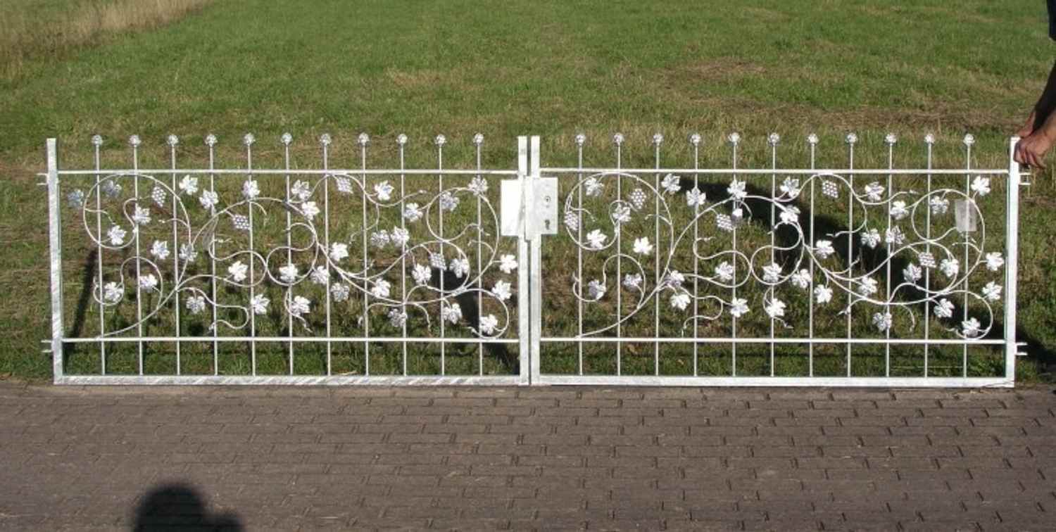 Hoftor Gartentor Einfahrtstor Metall Schmiedeeisen Bachus-FT400/100R Verzinkt Hoftor Gartentor Einfahrtstor Metall Schmiedeeisen Bachus-FT400/100R Verzinkt