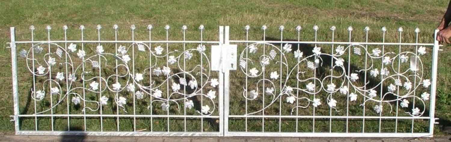 Hoftor Gartentor Einfahrtstor Metall Schmiedeeisen Bachus-FT400/100R Verzinkt Hoftor Gartentor Einfahrtstor Metall Schmiedeeisen Bachus-FT400/100R Verzinkt