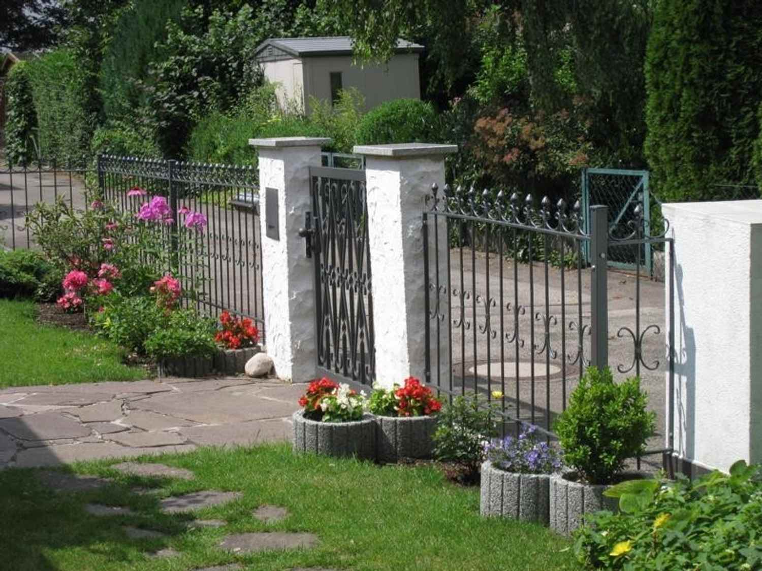 10 Meter Schmiedeeisen Zaun Metallzaun Gartenzaun Cassel-Z100/200 Feuer Verzinkt 10 Meter Schmiedeeisen Zaun Metallzaun Gartenzaun Cassel-Z100/200 Feuer Verzinkt