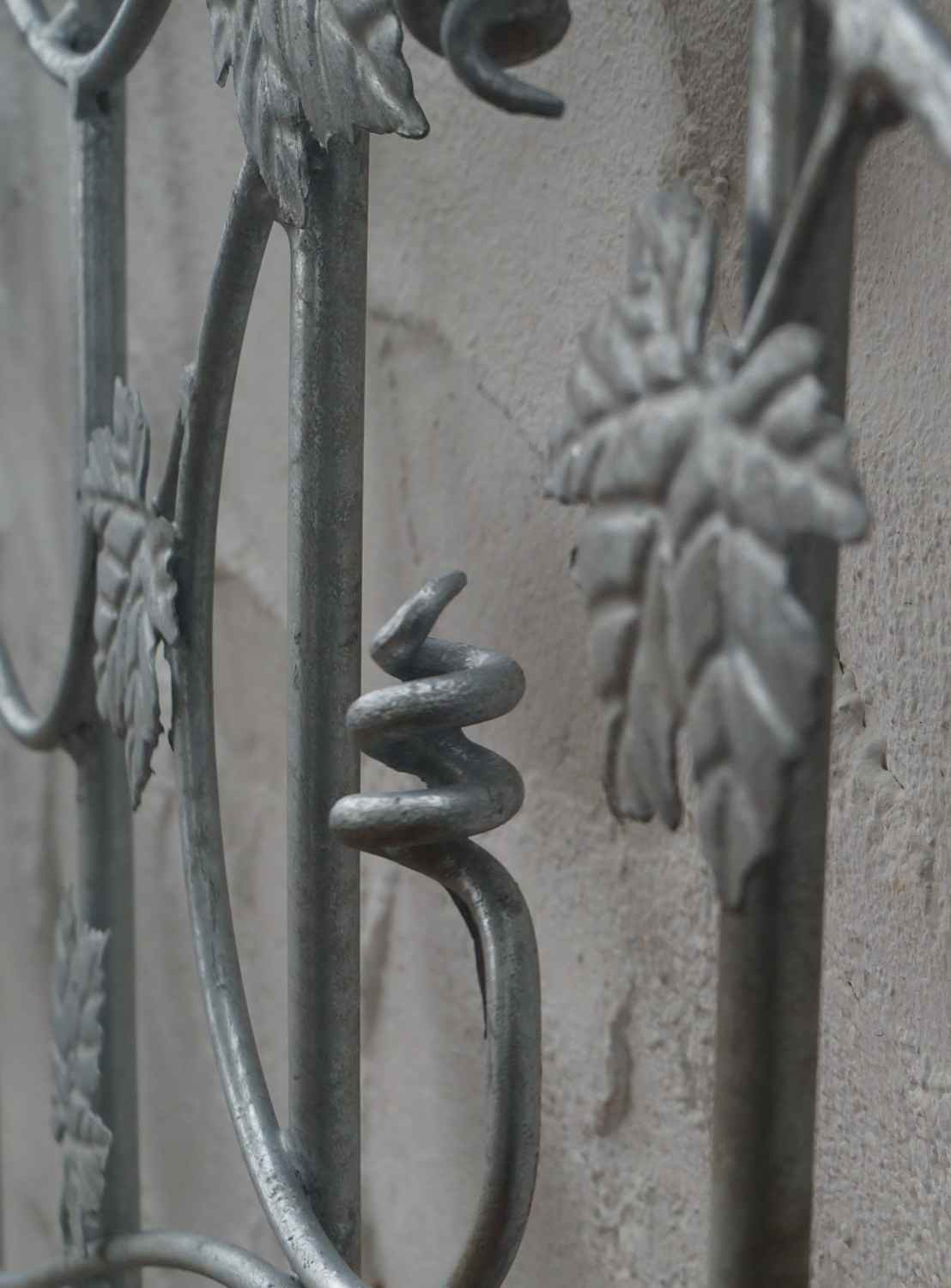 1 Meter Metallzaun Gartenzaun Schmiedeeisen Zäune Zaun Bachus-Z80/200 verzinkt 1 Meter Metallzaun Gartenzaun Schmiedeeisen Zäune Zaun Bachus-Z80/200 verzinkt