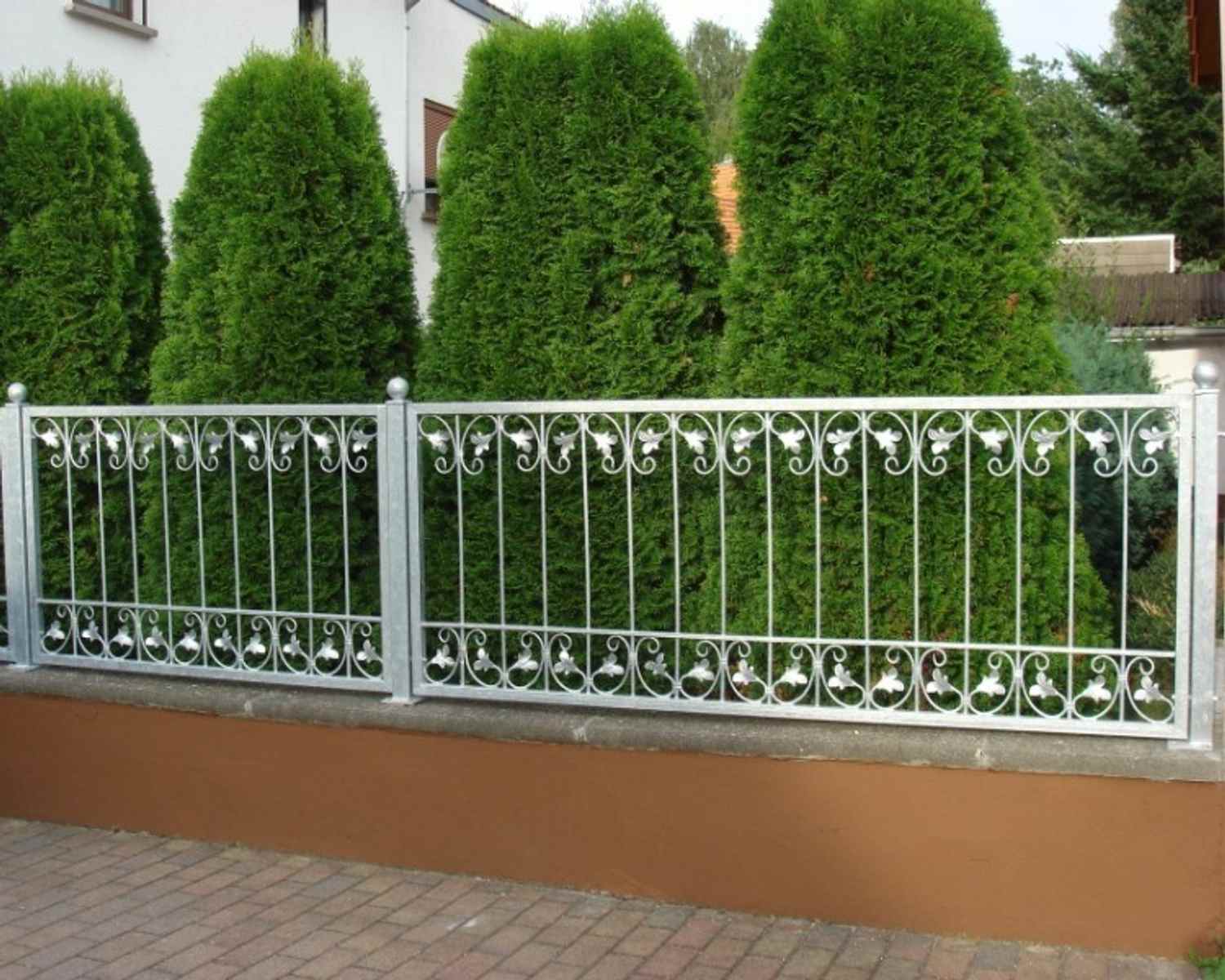 1 Meter Schmiedeeisen Metallzaun Gartenzaun Monaco-Z120/200 FeuerVerzinkt Zink 1 Meter Schmiedeeisen Metallzaun Gartenzaun Monaco-Z120/200 FeuerVerzinkt Zink