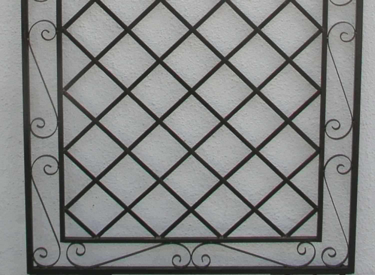 Rankgitter Spalier Rankhilfe Wandgitter Metall Provence Feuer Verzinkt schwarz Rankgitter Spalier Rankhilfe Wandgitter Metall Provence Feuer Verzinkt schwarz