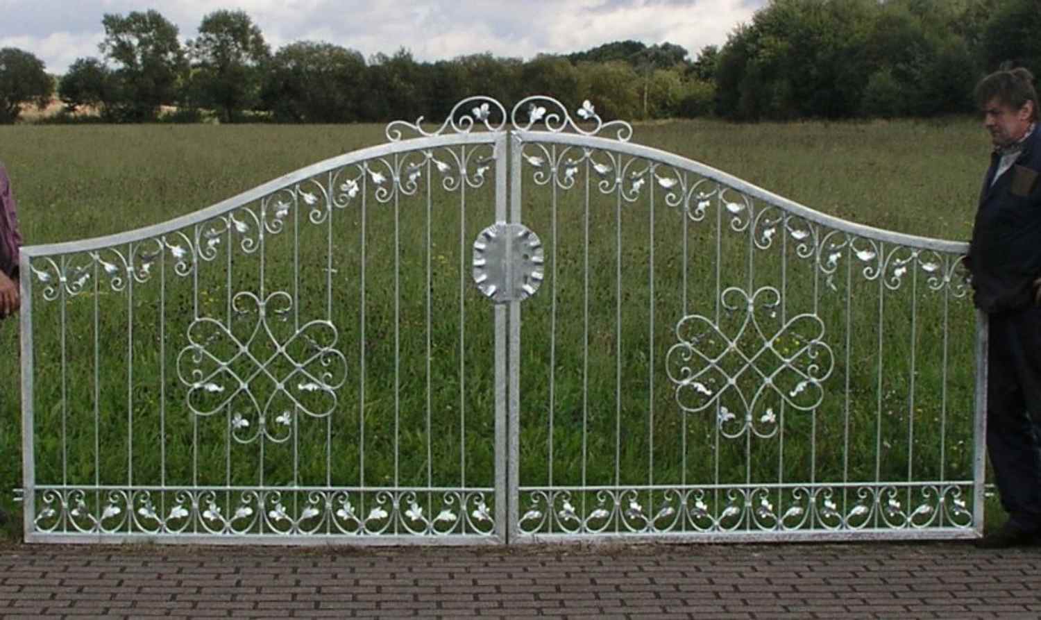 Gartentor Hoftor Einfahrtstor Metall Monaco-GT Riegel Feuer Verzinkt Auswahl Gartentor Hoftor Einfahrtstor Metall Monaco-GT Riegel Feuer Verzinkt Auswahl