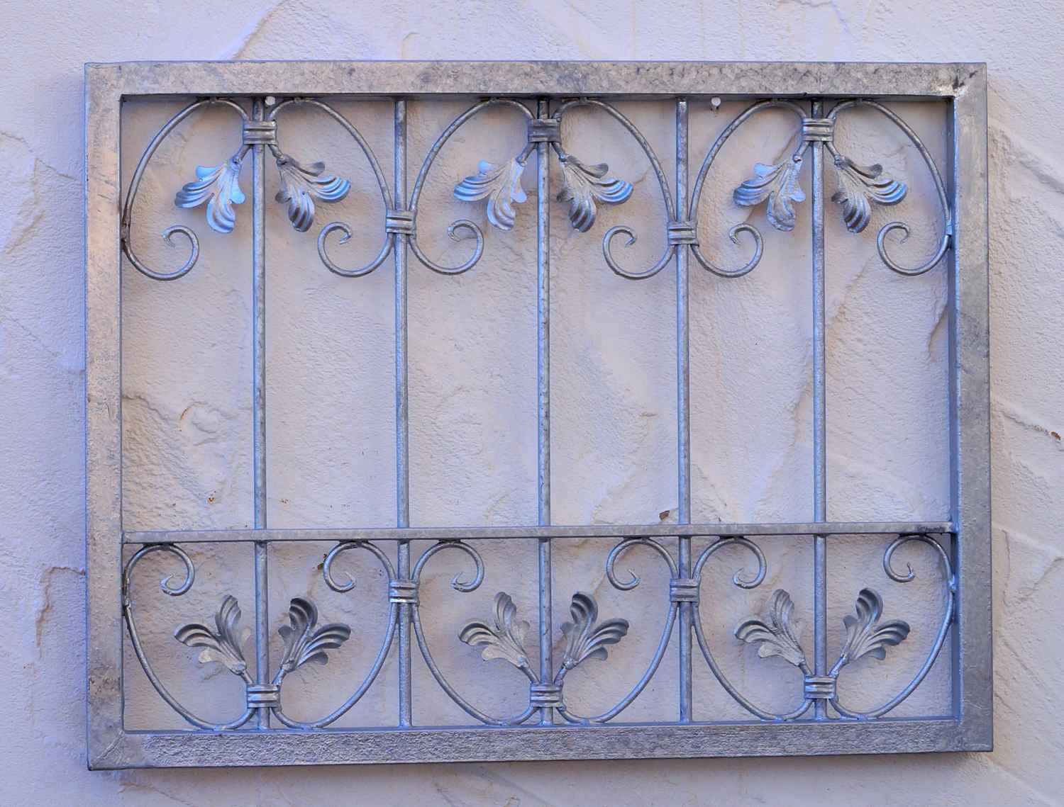 Fenstergitter Metall Schmiedeeisen Einbruchschutz Monaco-Z80 flex Verzinkt nach Maß Fenstergitter Metall Schmiedeeisen Einbruchschutz Monaco-Z80 flex Verzinkt nach Maß