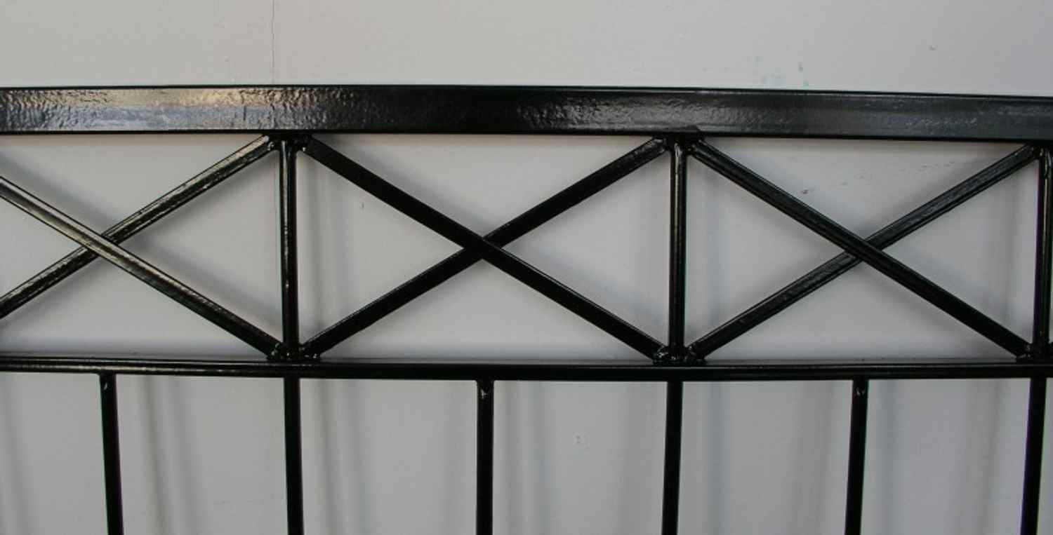 1 Meter Gartenzaun Zaunfeld Metall Balkon Crossline-Z120/200 Feuer verzinkt 1 Meter Gartenzaun Zaunfeld Metall Balkon Crossline-Z120/200 Feuer verzinkt
