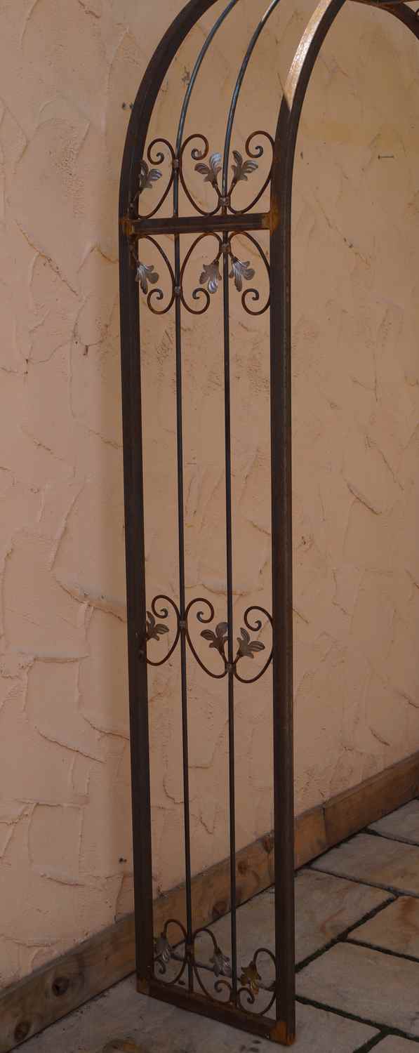 Stabil Rundbogen Rosenbogen Metall Monaco-RB 220 / 220 Roh / Rost 220 cm breit Stabil Rundbogen Rosenbogen Metall Monaco-RB 220 / 220 Roh / Rost 220 cm breit