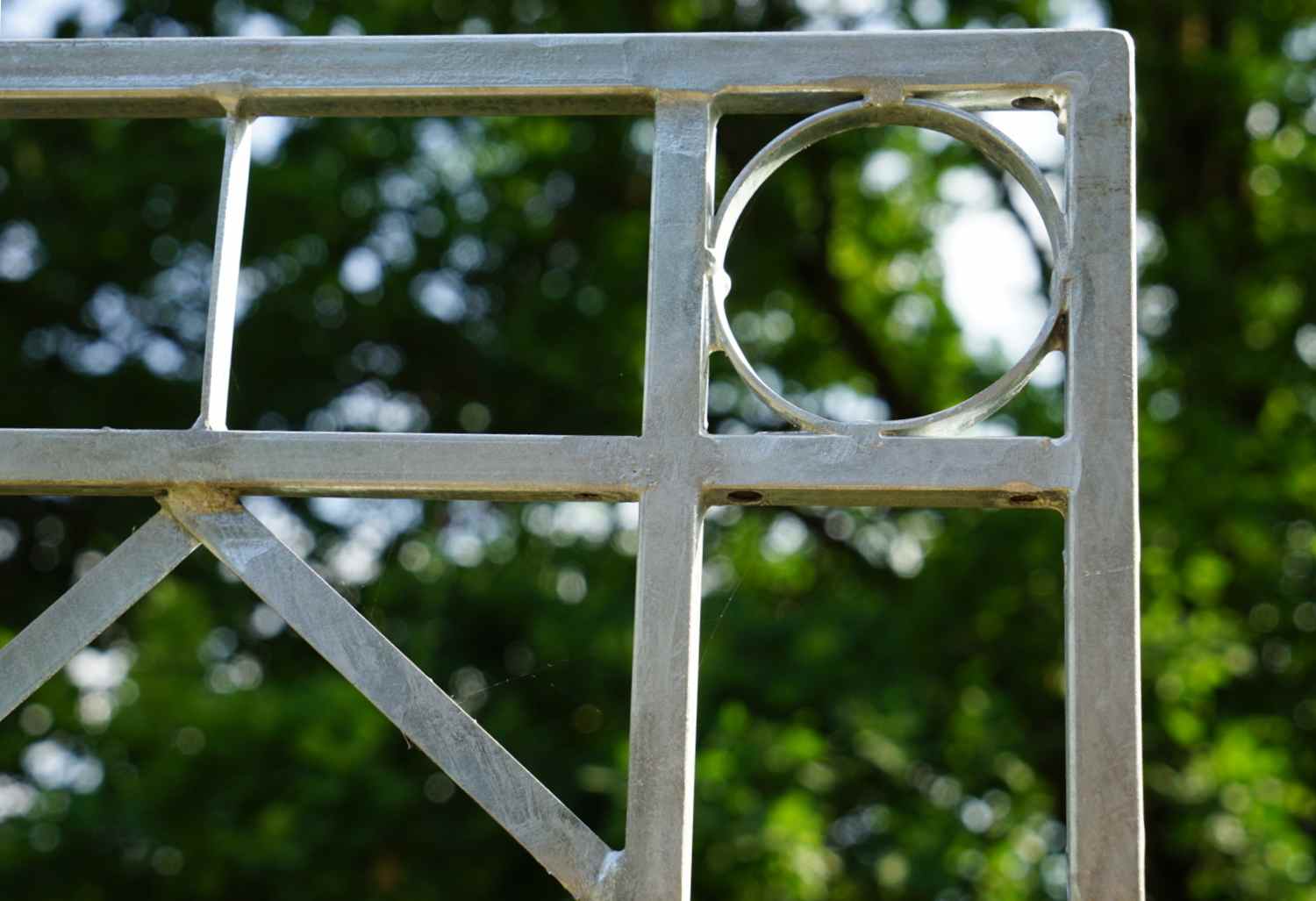 Metall Eisen Spalier Rankgitter Rankhilfe Wandgitter Meran 100 200 FEUER Verzinkt