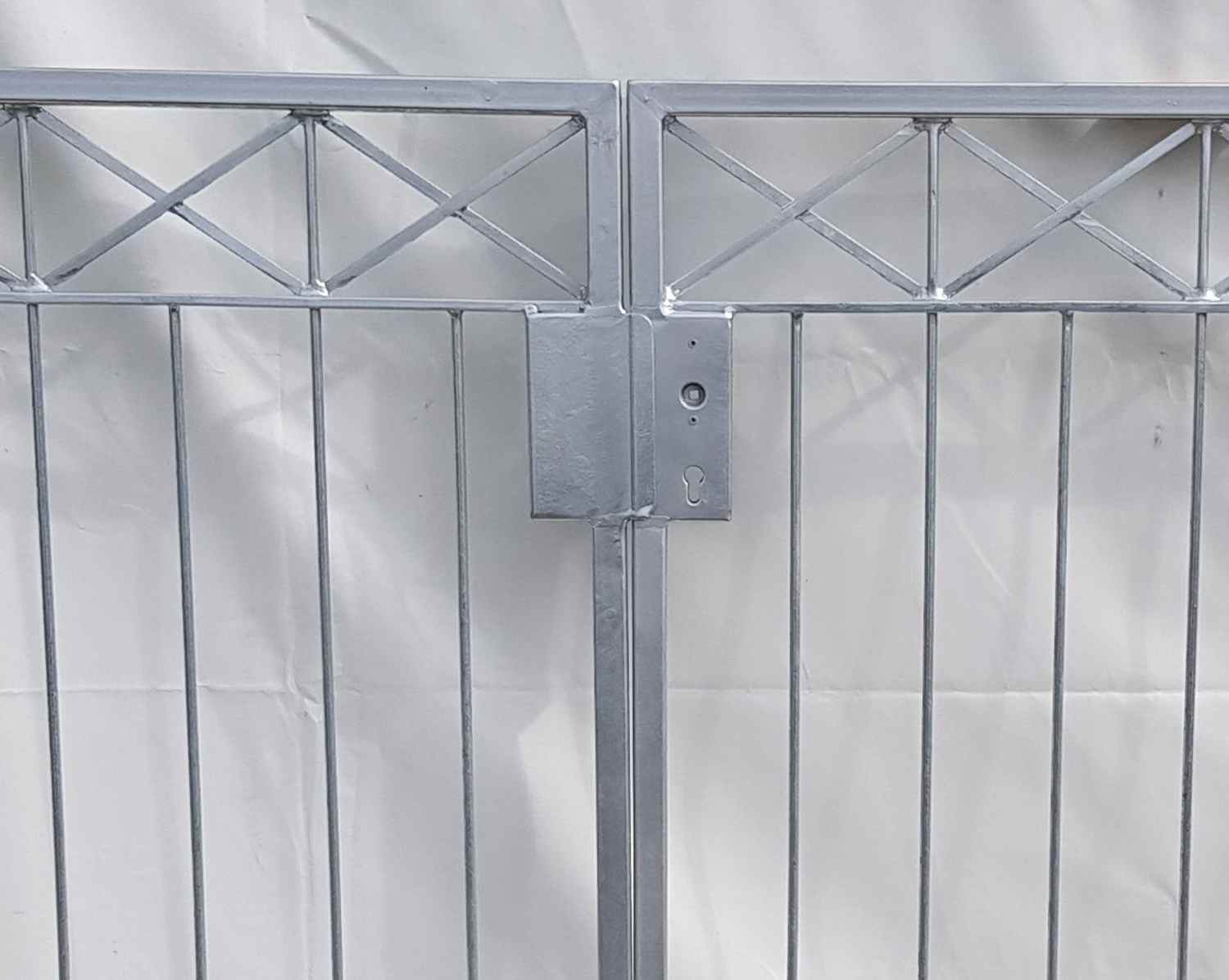 Metall Gartentor Tor mit Pforte Modern Crossline-GFT500/100S Verzinkt P.-Set 100 Metall Gartentor Tor mit Pforte Modern Crossline-GFT500/100S Verzinkt P.-Set 100