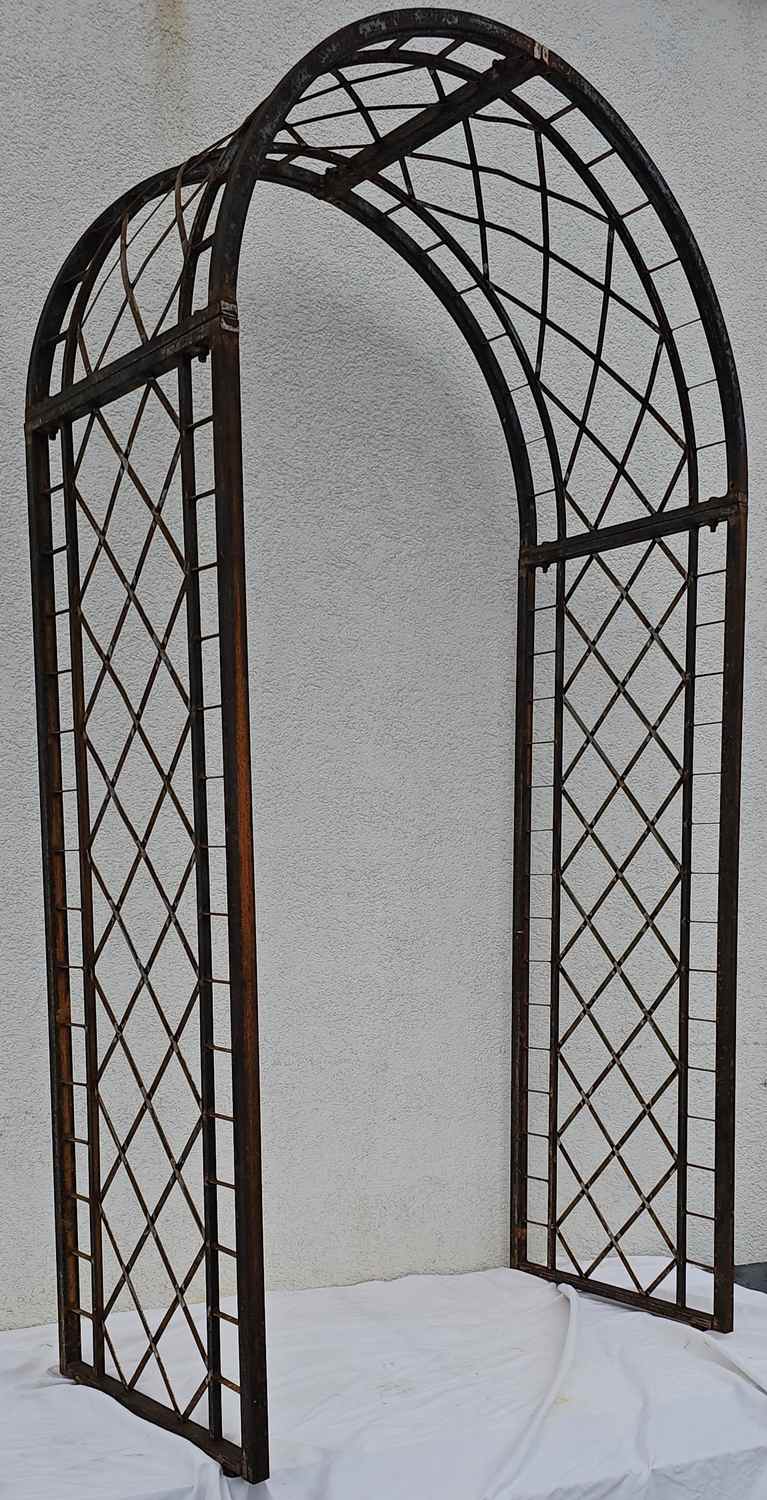 STABIL Rundbogen Rosenbogen Meran-RB 120/220 Roh / Rost Edelrost STABIL Rundbogen Rosenbogen Meran-RB 120/220 Roh / Rost Edelrost